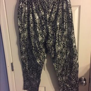 Spiderweb Print Leggings